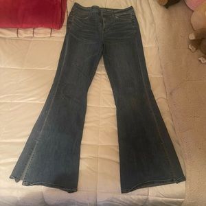 American Eagle Super High-Rise Flare Jeans size 10 Long